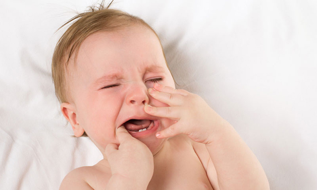 trẻ sốt mọc răng mấy ngày thì khỏi